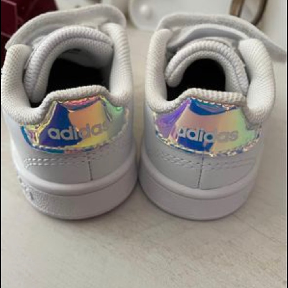 Toddler sneakers
